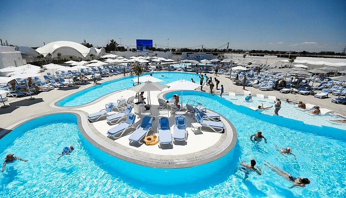 Клуб отдыха Santorini